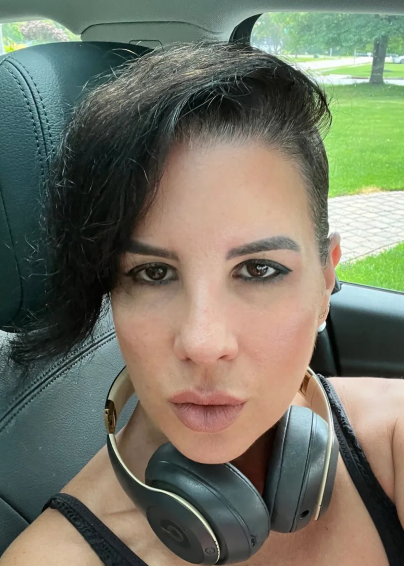 Jordana G - customer review