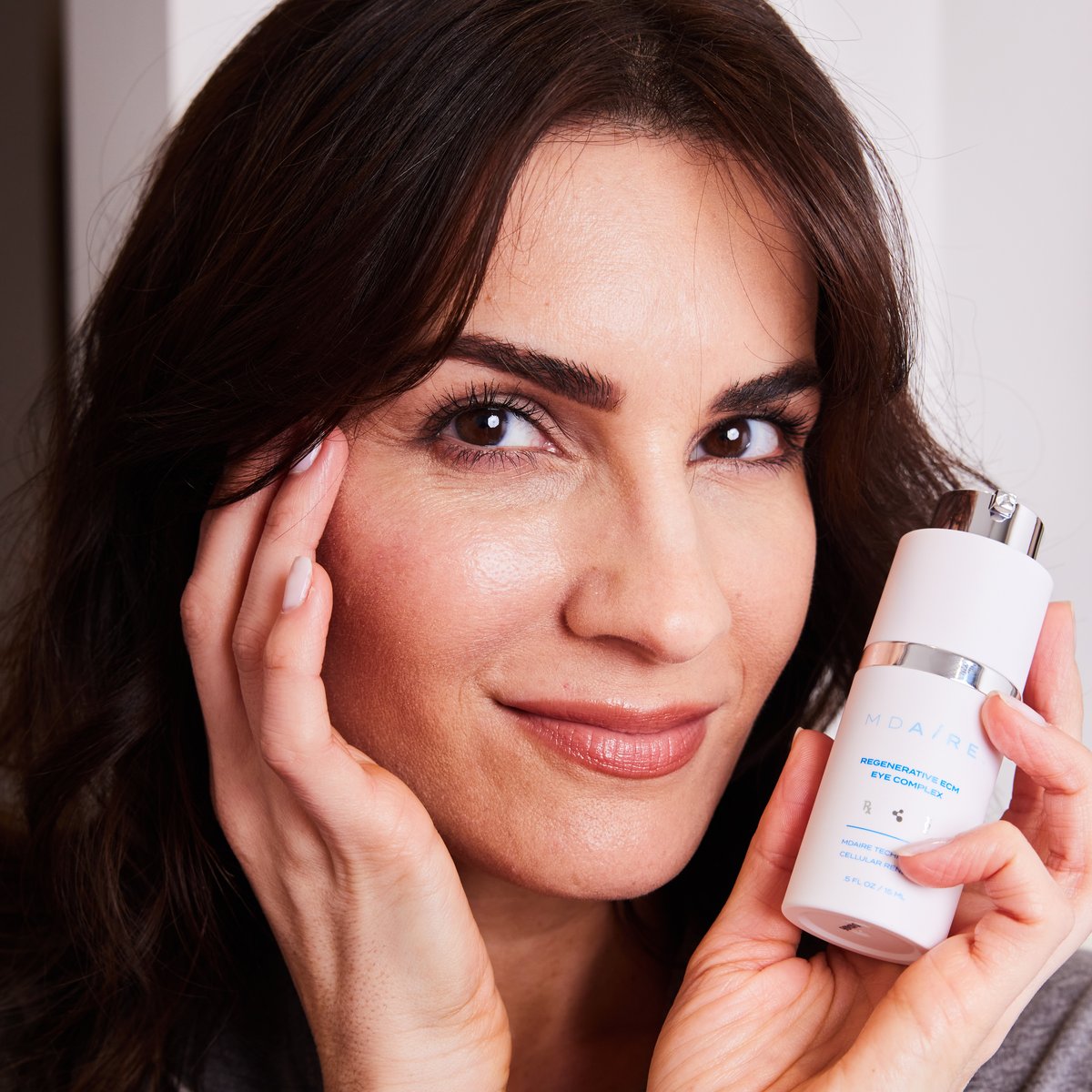 MDAiRE ingredient benefits — ecm-eye